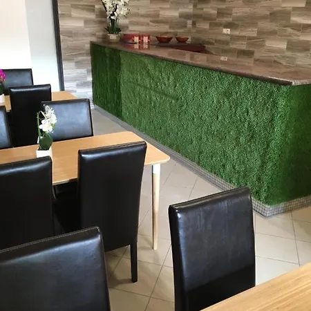Balatoni Retro Hotel